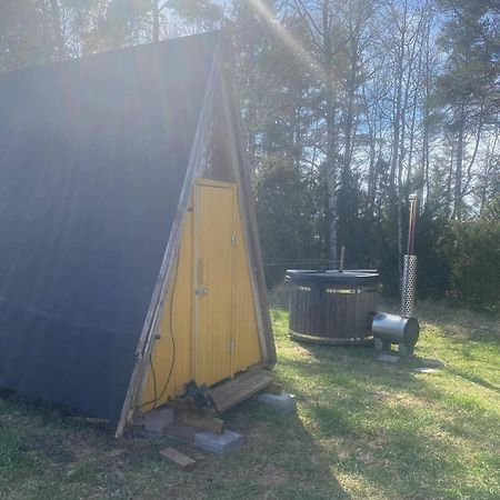 Triangle Cabin Laitila Εξωτερικό φωτογραφία